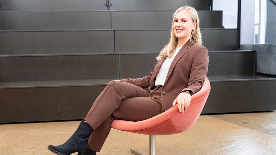 Henrika Petäjä on viihtynyt Efimalla jo 7 vuotta ja kasvanut roolista toiseen.