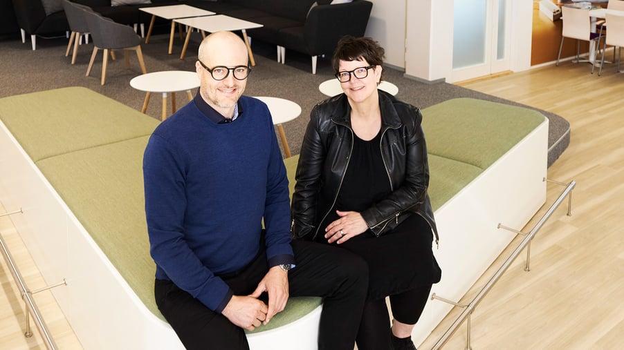 Teemu Mattila, toimitusjohtaja, ja Tiina Ihme, ICT-kehityspäällikkö, Coronaria (Terveyspalvelut)