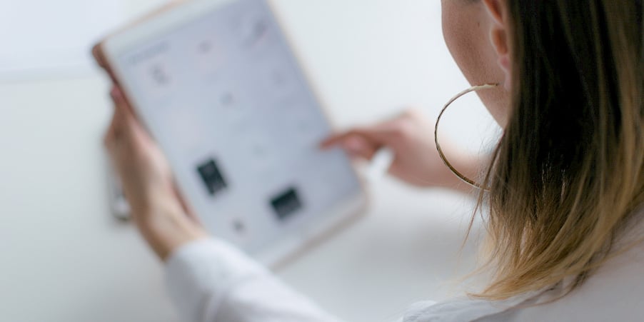 Halonen ja Carlson siirtyvät Microsoft Dynamics 365 Commerce -ratkaisuun