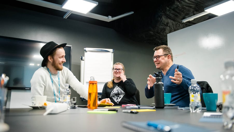 Allianssissa korostuu osapuolten yhteinen tekeminen, vahva keskinäinen luottamus sekä yhdessä menestyminen.