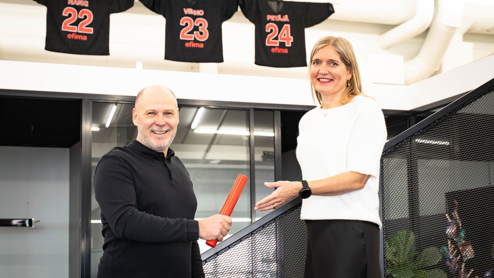 Tero Salminen ja Paula Kujansivu Efiman toimistolla Paula Kujansivu has been appointed as the new Chief Executive Officer of Efima.